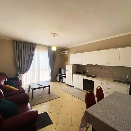 Beachfront Апартаменты Дуррес
